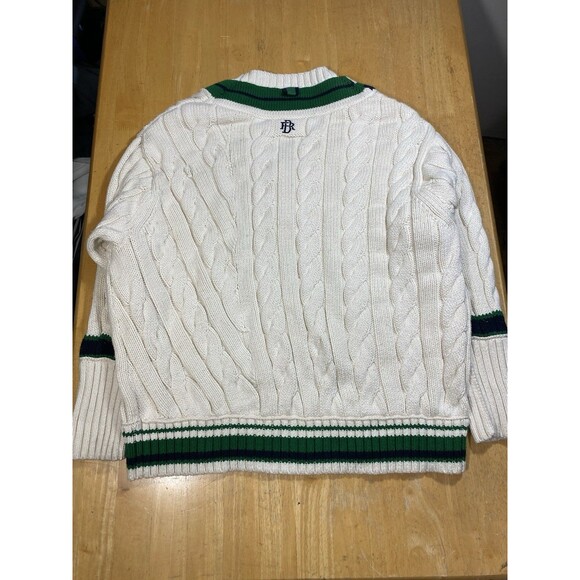 Banana Republic BR Athletics Cricket Sweater Luxurious Soft Size M 23.5pit2pit - Picture 2 of 11